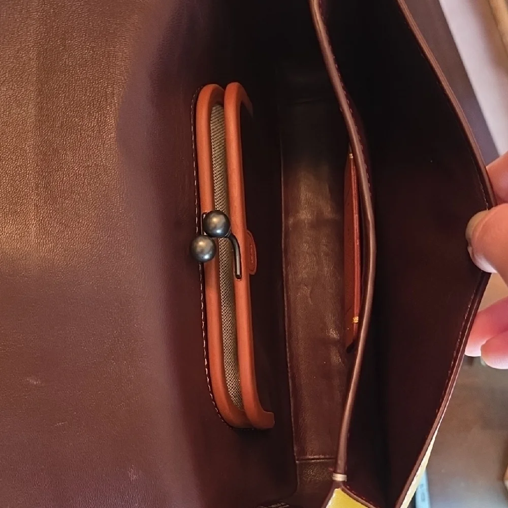 Coach 1941 Dinky Glovetanned Leather, Antique Black Hadware, Includes Dusty! - Picture 7 of 17